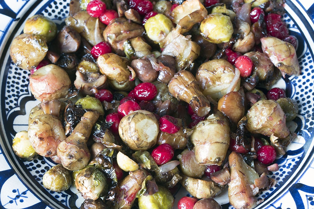 roast brussels sprouts and jerusalem artichokes