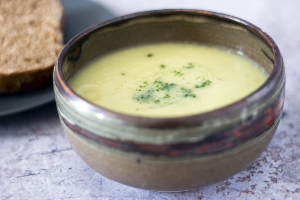 parsnip leek soup in bowl