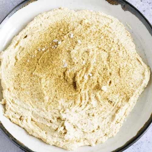 oil free hummus on ceramic plate