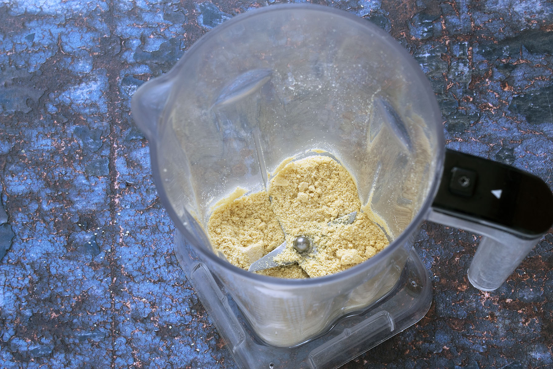 vegan parmesan cheese made with almonds in blender