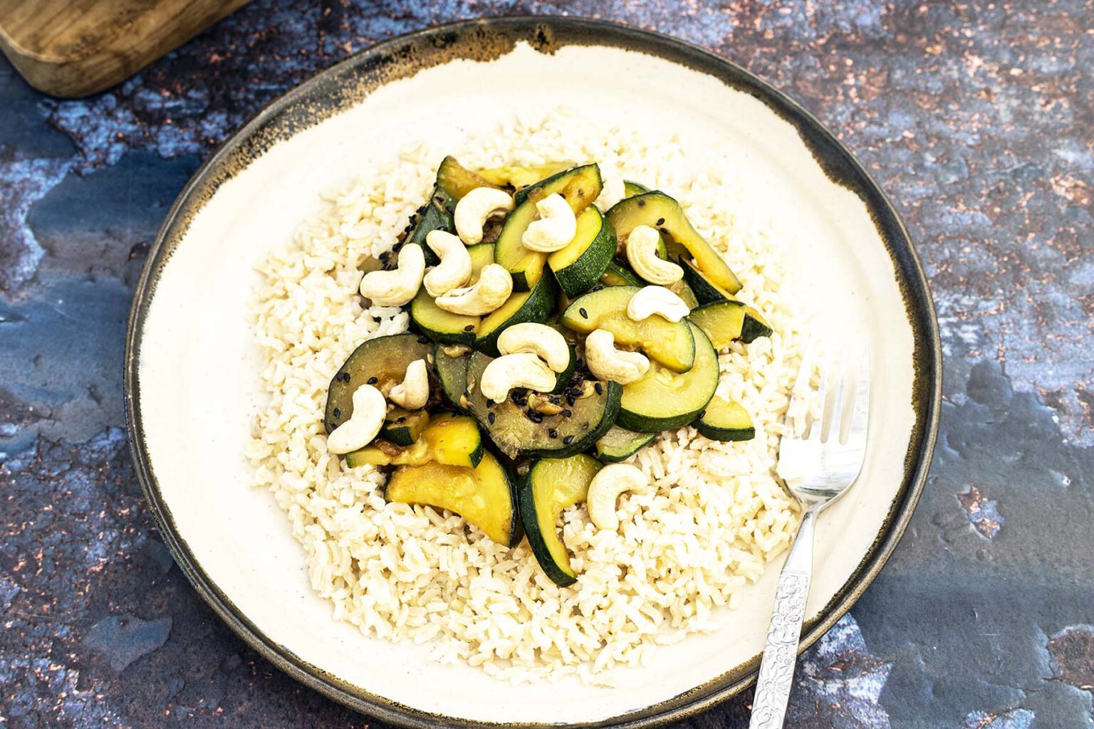 Courgette stir fry - Cook Veggielicious